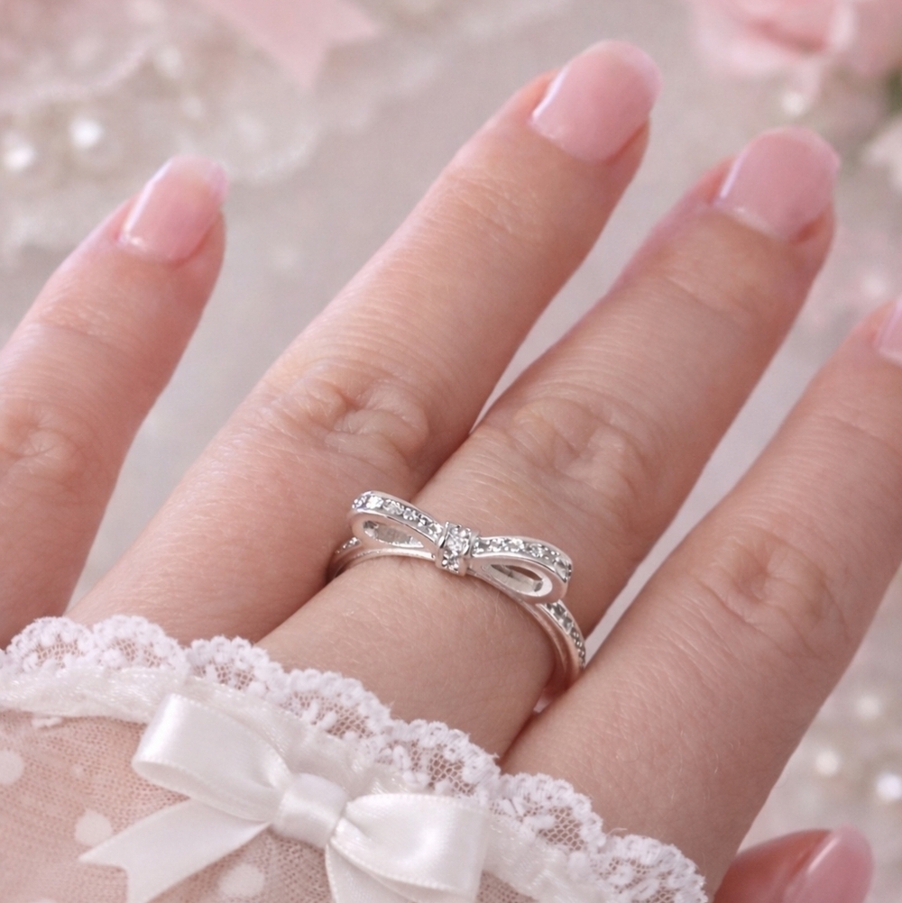 925 Sterling Silver Bow Ring ✨ Size 7 | Coquette Minimalist CZ